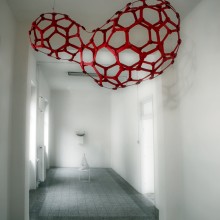 Fly, 2011 - Pelle, Alluminio, 210x80x75 cm